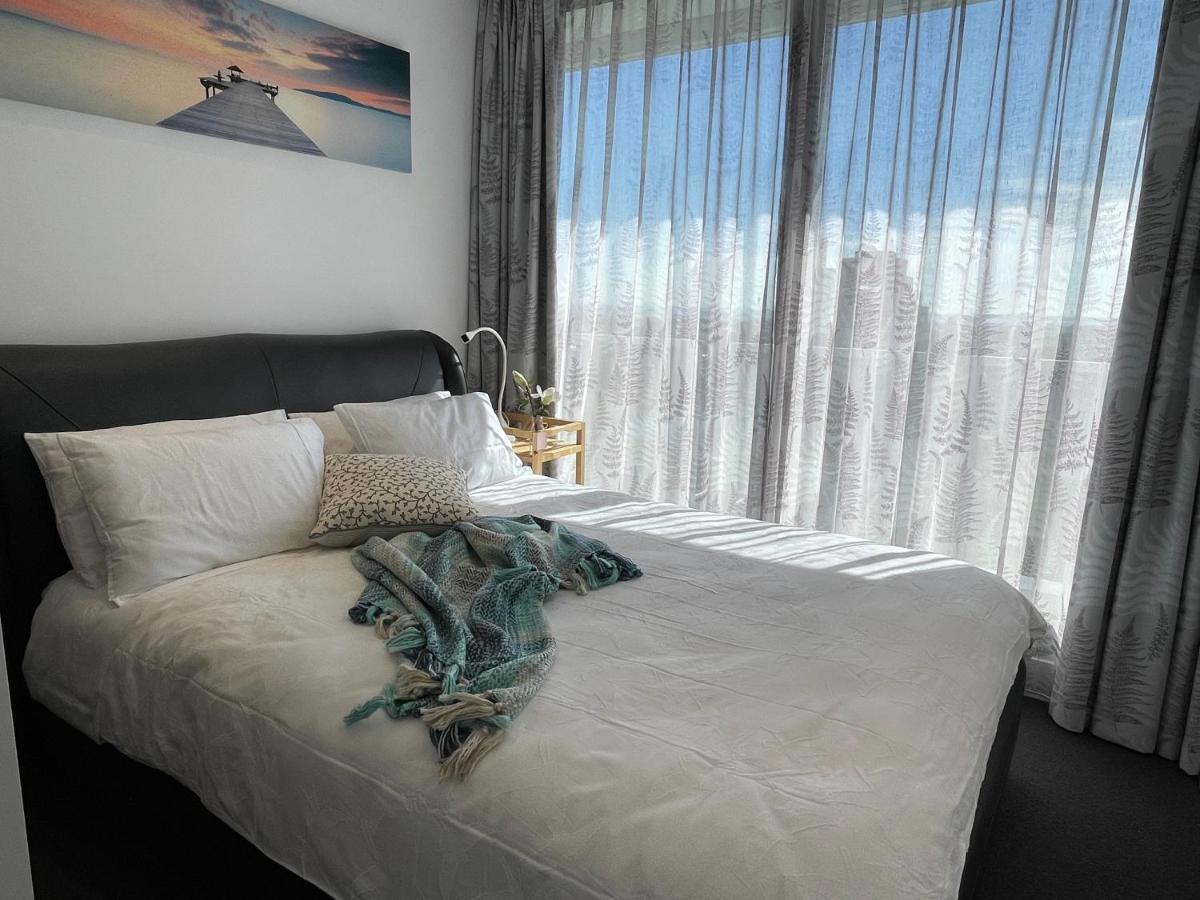 The Fawkner Apartment Bay-View Pool/Gym Free Parking เมลเบิร์น ภายนอก รูปภาพ