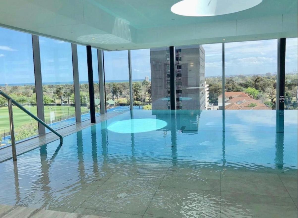 The Fawkner Apartment Bay-View Pool/Gym Free Parking เมลเบิร์น ภายนอก รูปภาพ