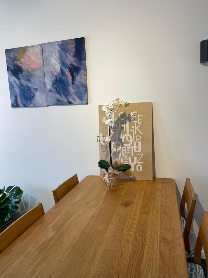 The Fawkner Apartment Bay-View Pool/Gym Free Parking เมลเบิร์น ภายนอก รูปภาพ
