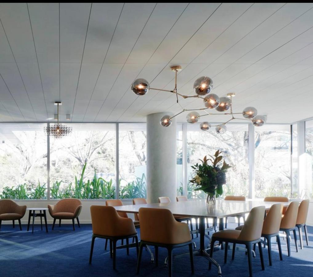 The Fawkner Apartment Bay-View Pool/Gym Free Parking เมลเบิร์น ภายนอก รูปภาพ