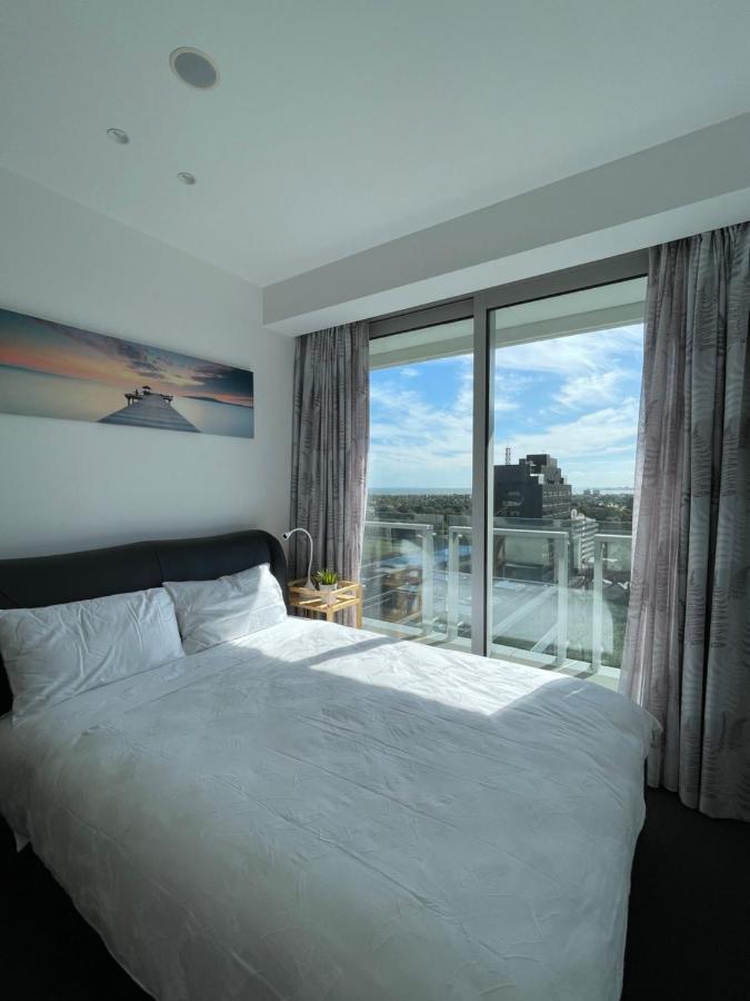 The Fawkner Apartment Bay-View Pool/Gym Free Parking เมลเบิร์น ภายนอก รูปภาพ